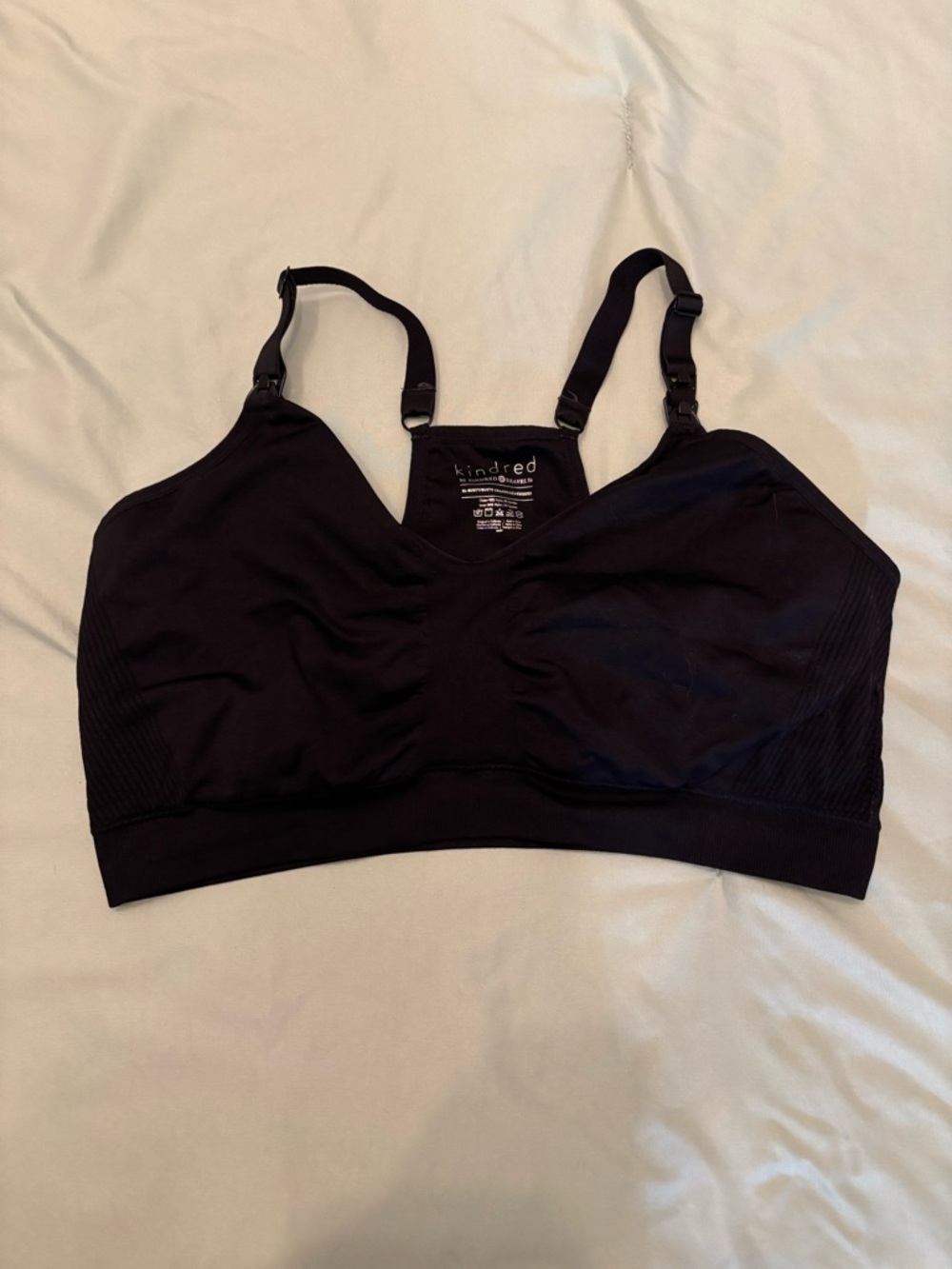 Kindred Bravely XL Black Wireless Nursing/Pumping Maternity Sports Bra